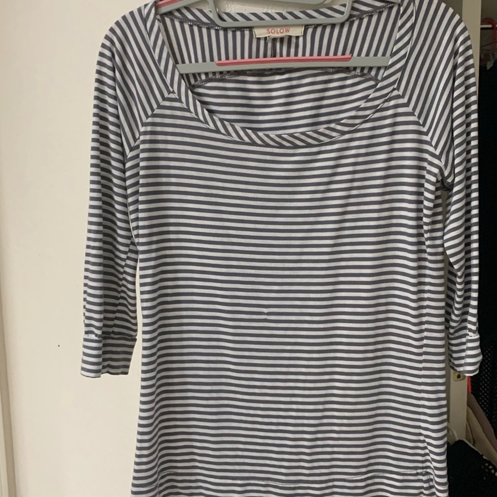 SoLow Small gray & white 3/4s sleeve top